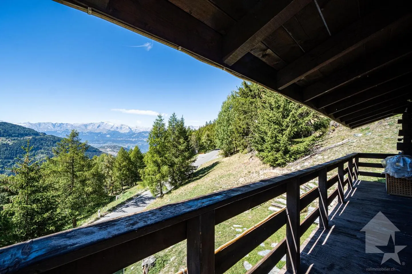 Chalet séduisant avec vues magnifiques - Photo 30 sur 30