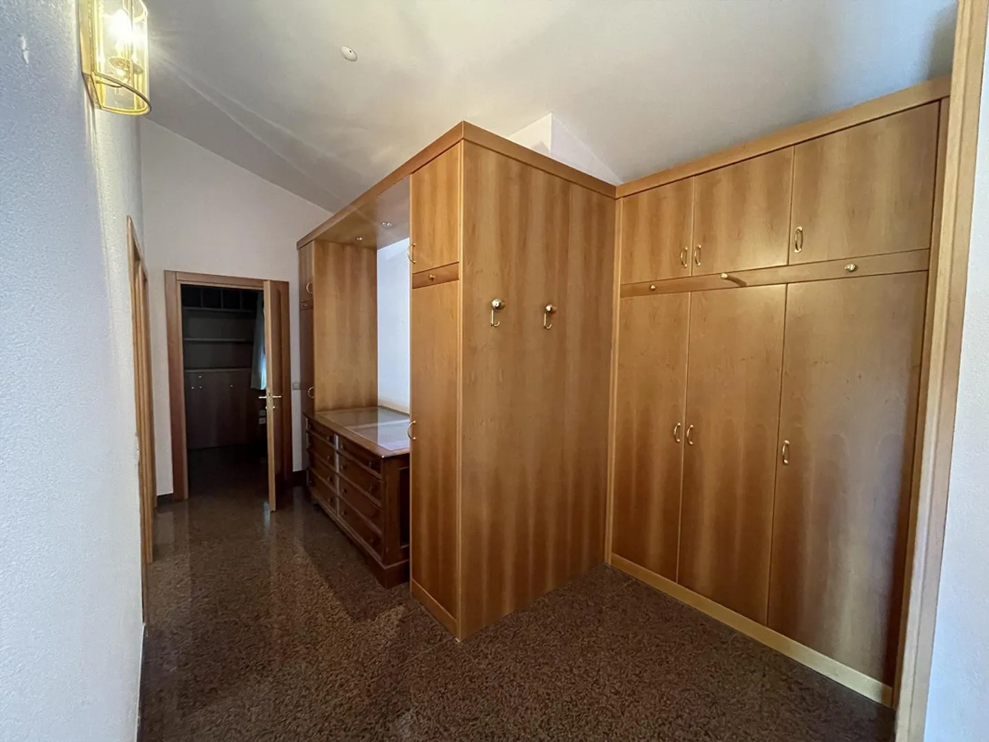 Bella casa unifamiliare in posizione panoramica - Foto 12 di 13