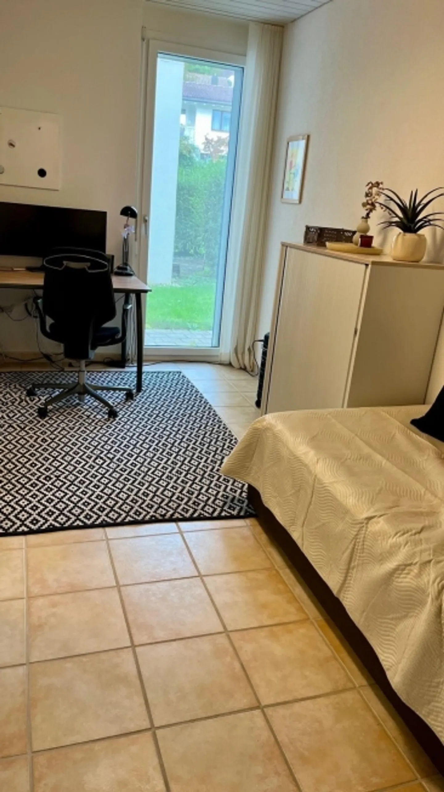 «5½ ZI-WOHNUNG IN SCHAFFHAUSEN, MÖBLIERT, TEMPORÄR» - Foto 5 von 7