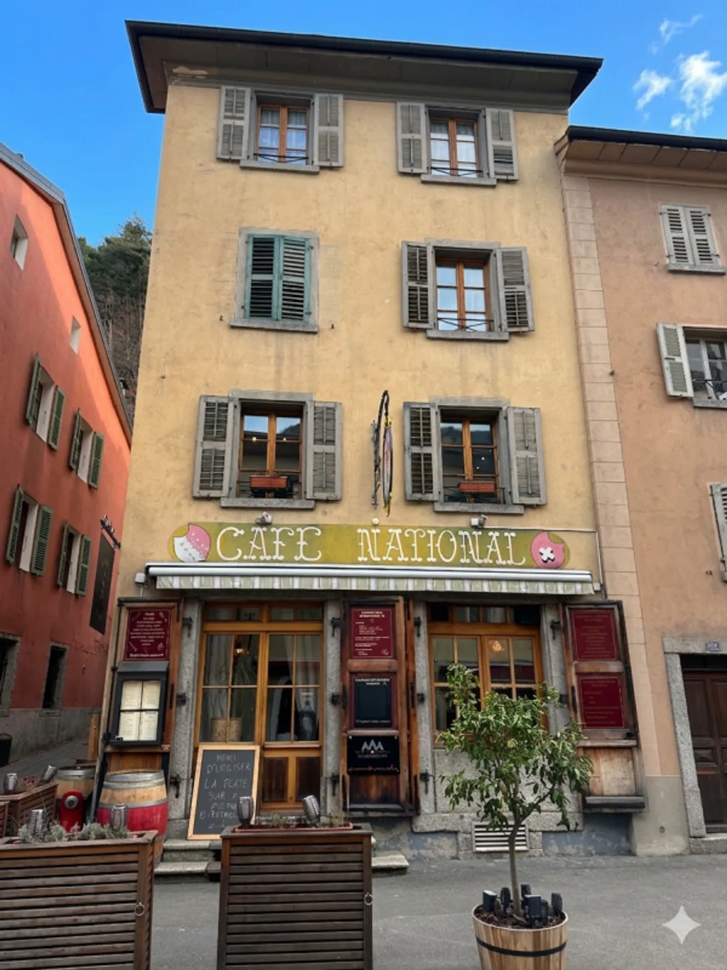 Wohngebäude 3,5 Zimmer - Foto 3 von 7