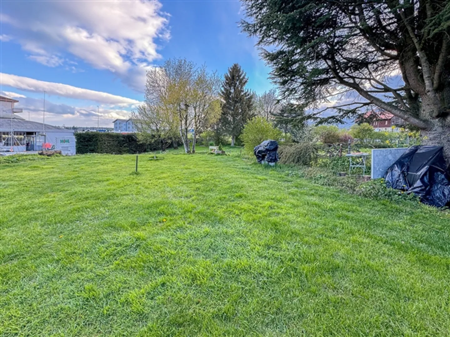 Spacious Maisonette-PSA with 4.5 Rooms in the Village House
Large Garden - Photo 16 of 20