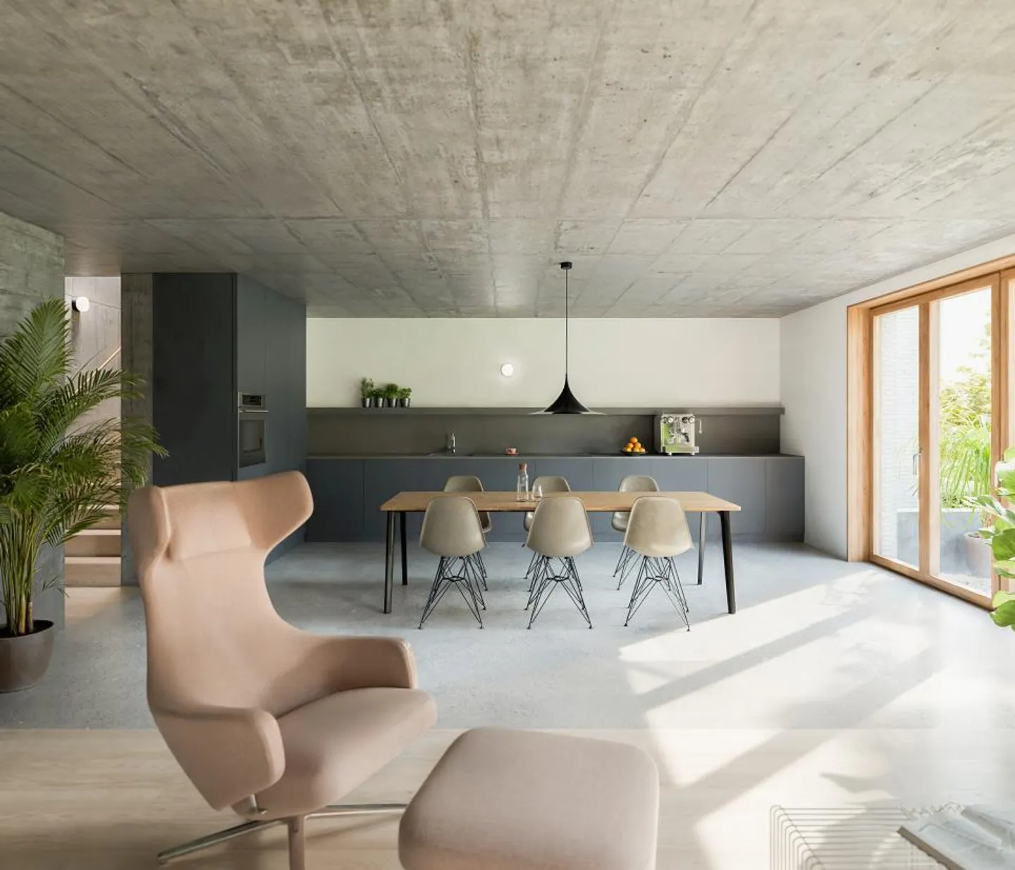 EXTRAORDINARY COMFORT, ECO-RESPONSIBILITY AND GREEN ENVIRONMENT IN THE CITY! - Photo 5 of 5