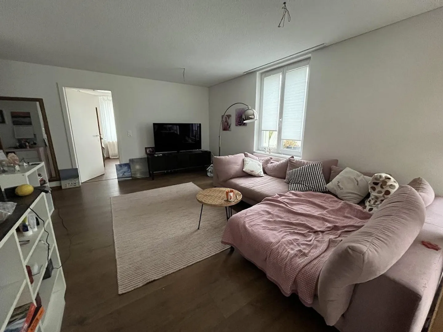 Charmante 4½ Zimmer-Wohnung mit Garten - Foto 1 von 10