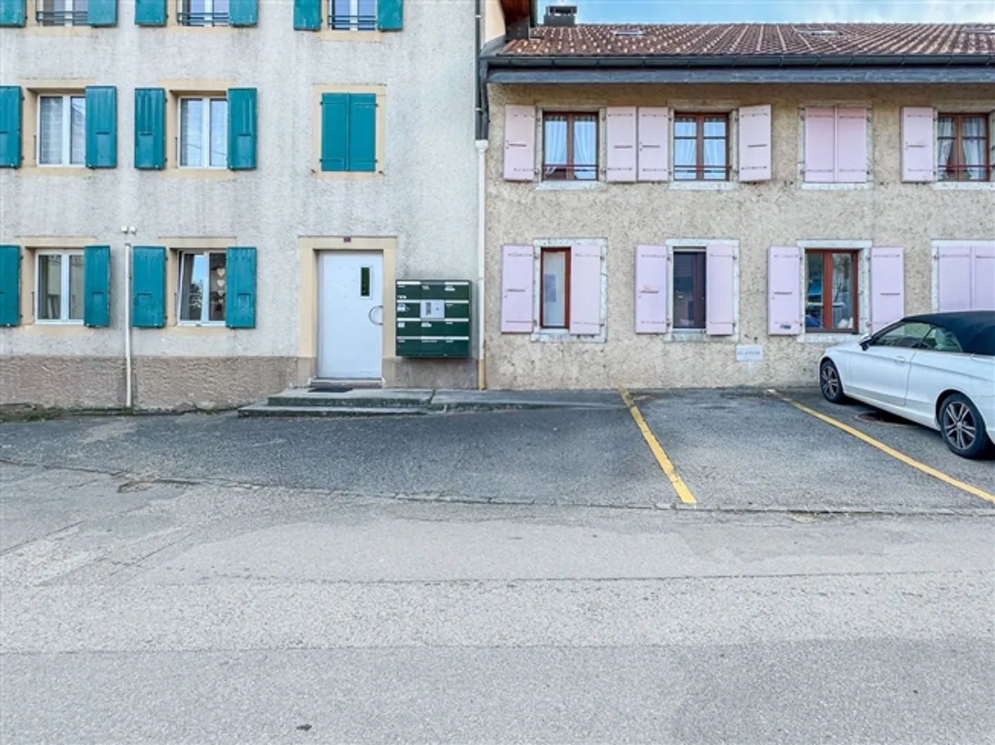 Spacious Maisonette-PSA with 4.5 Rooms in the Village House
Large Garden - Photo 17 of 20