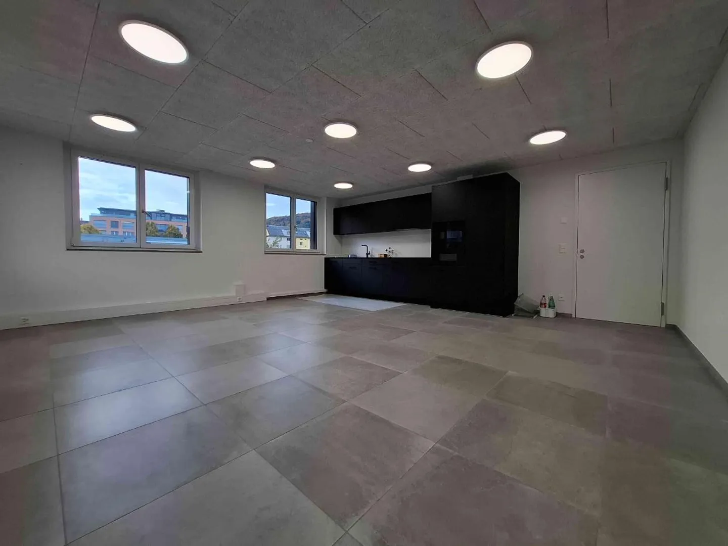 NEW BUILD SHOP / PRACTICE / OFFICE / COMMERCIAL - Photo 2 of 6