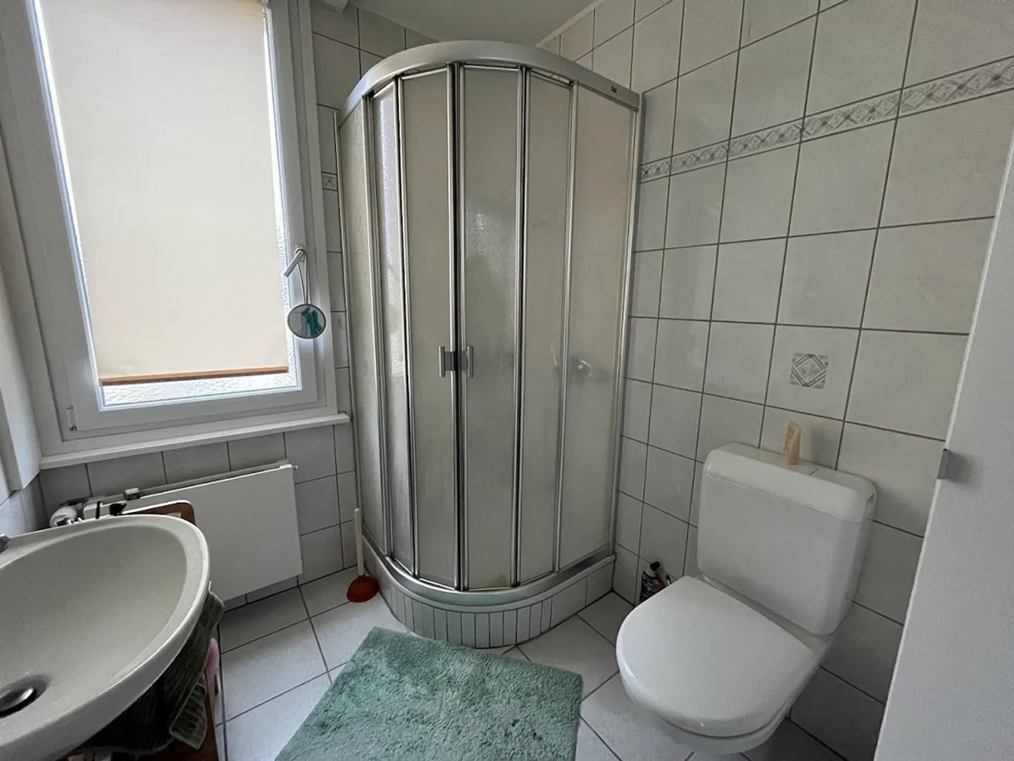Charmante 4½ Zimmer-Wohnung mit Garten - Foto 7 von 10