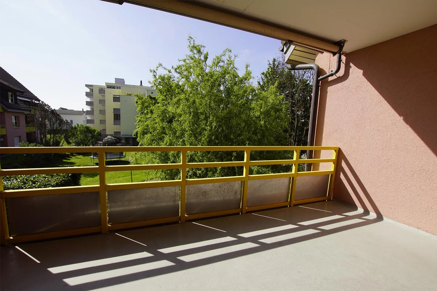 Geräumige Familienwohnung im Grünen - Foto 5 von 16
