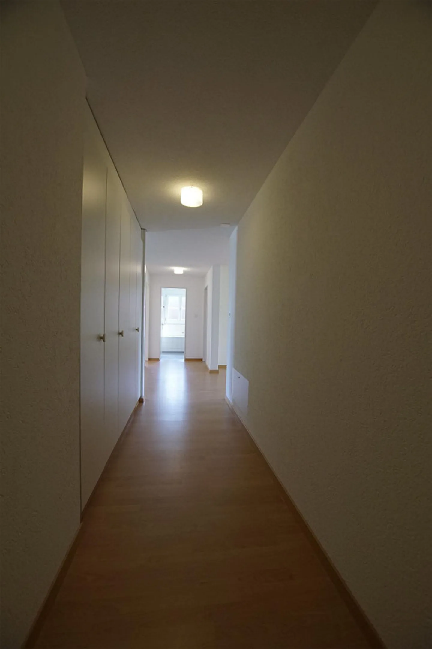 Geräumige Familienwohnung im Grünen - Foto 11 von 16