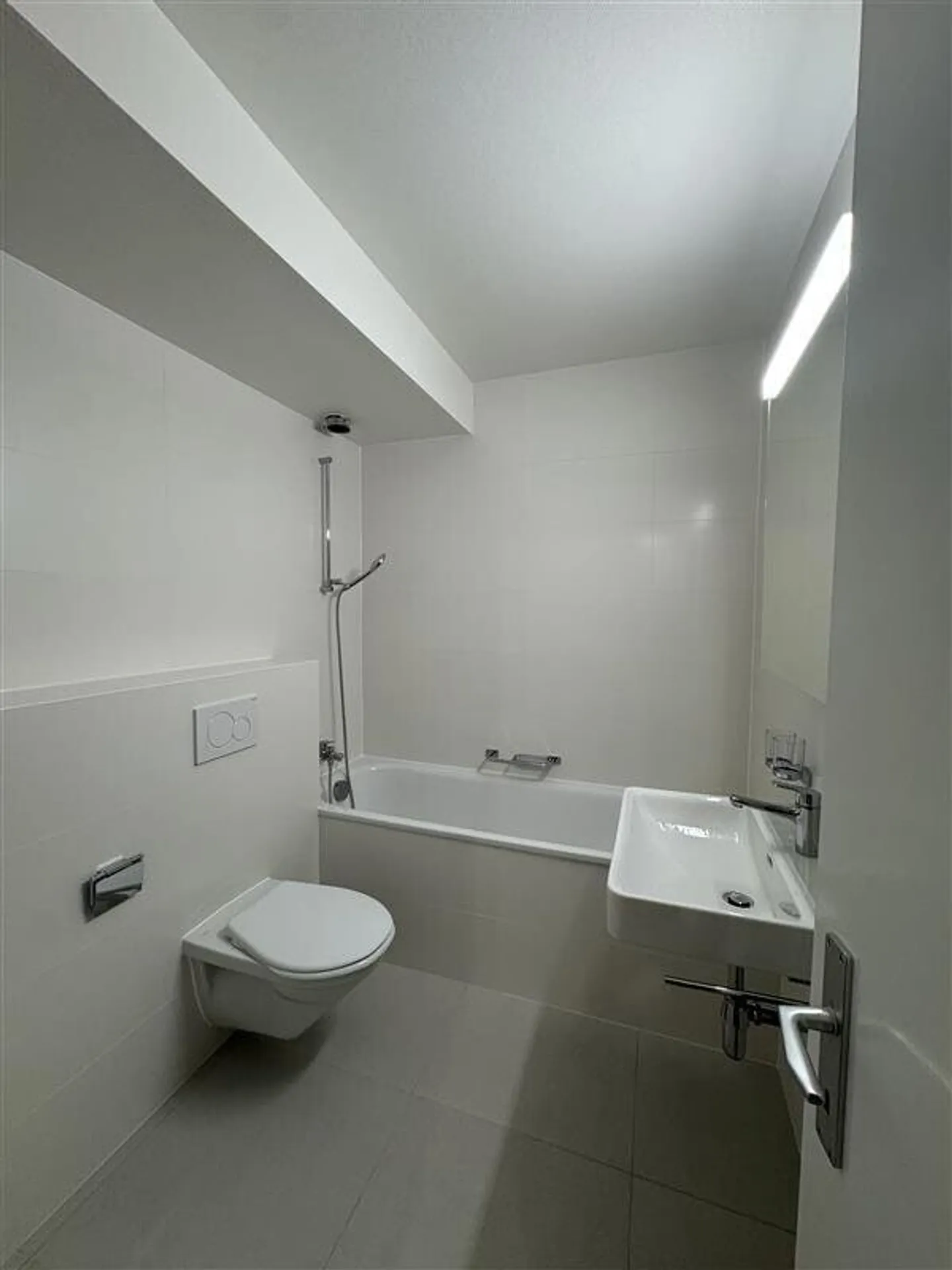 Appartamento ristrutturato in affitto - Foto 3 di 8