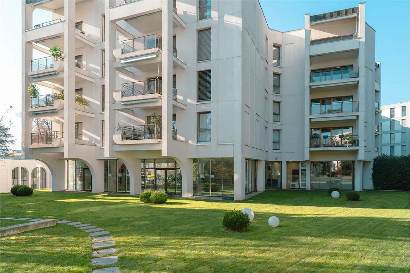 Prestigeträchtige 2,5 Zimmer im Parco Maraini - Foto 1 von 13