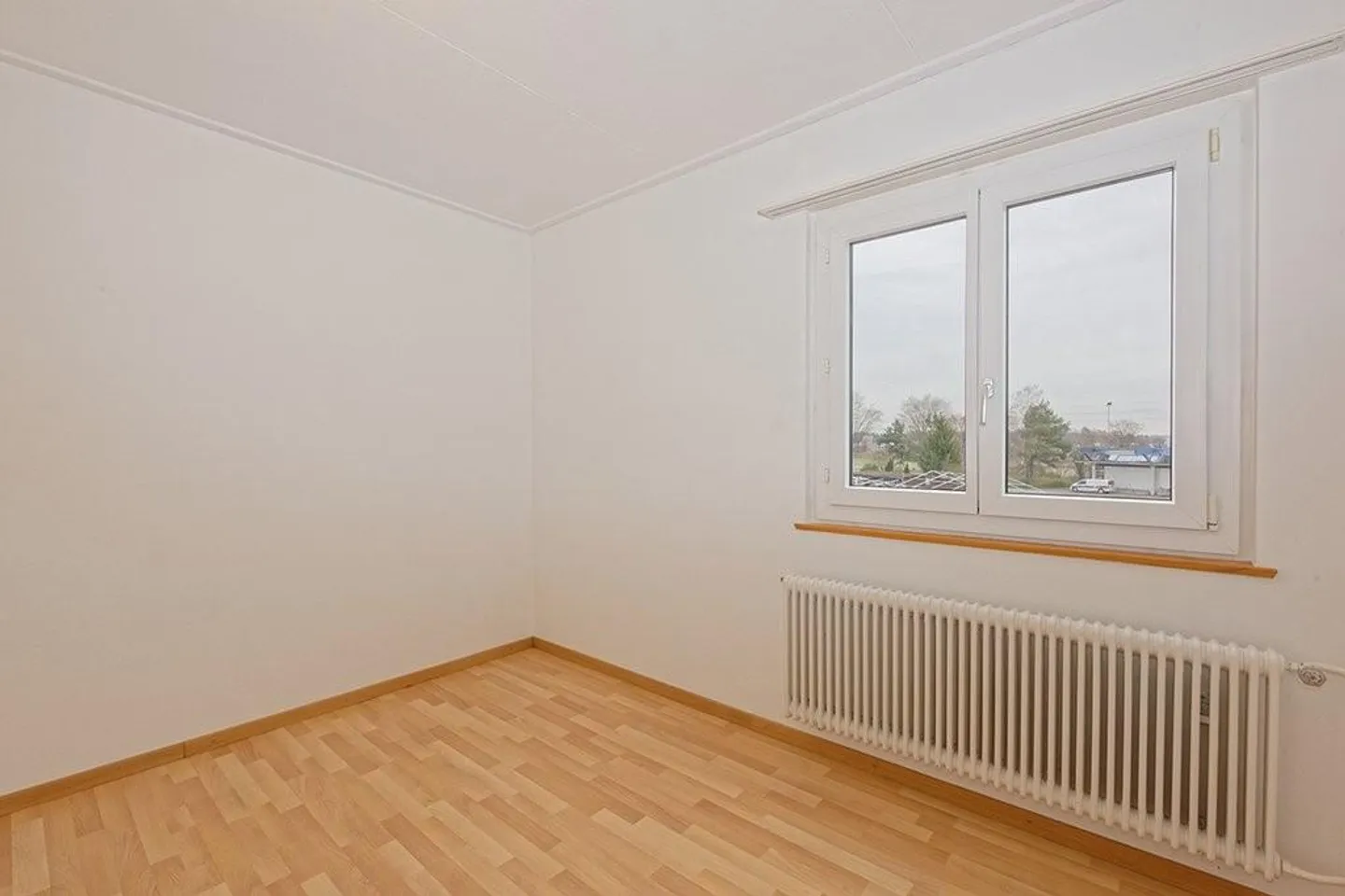 Appartamento accogliente con 3 camere e vista sul Giura - Foto 5 di 11