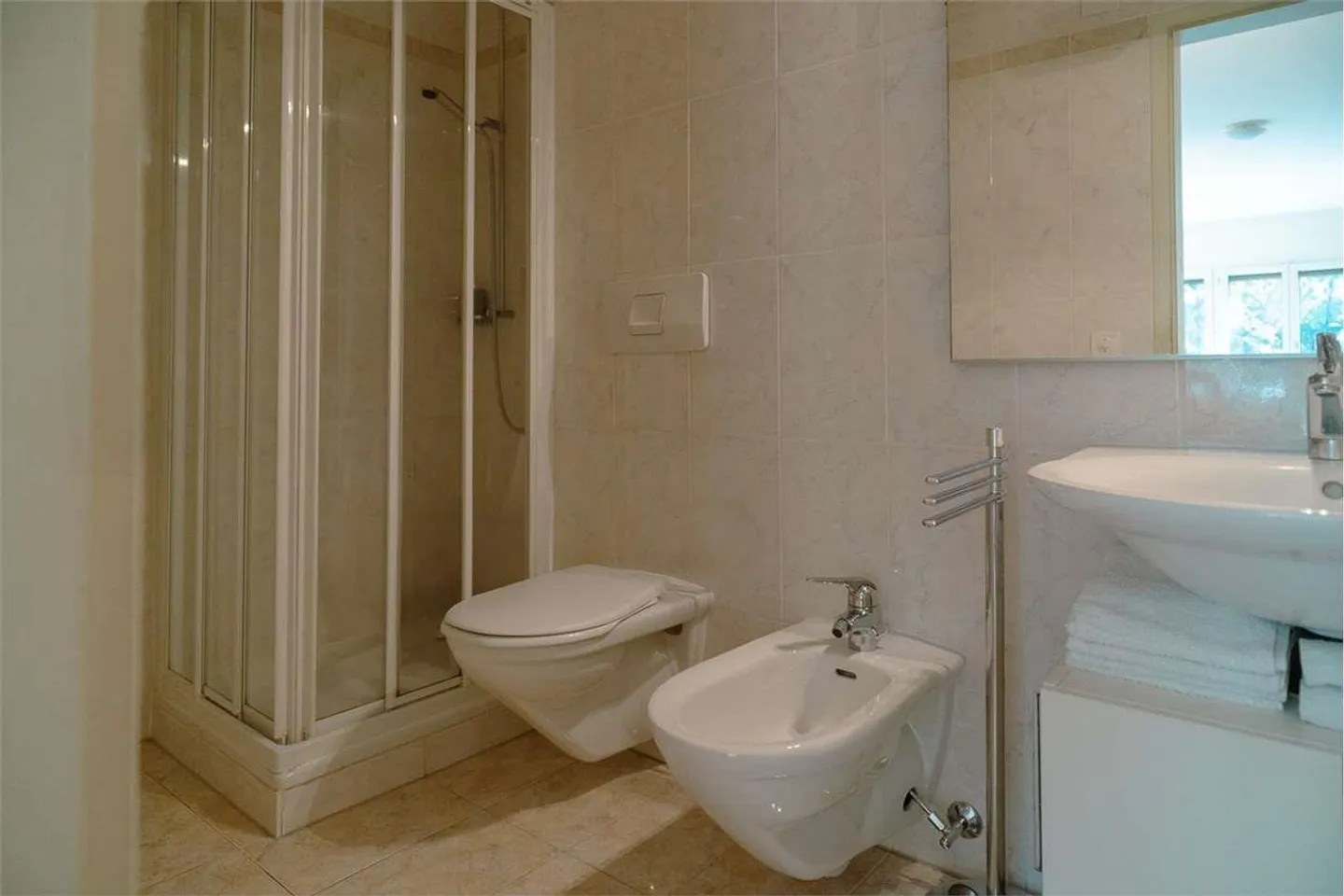 Prestigeträchtige 2,5 Zimmer im Parco Maraini - Foto 12 von 13