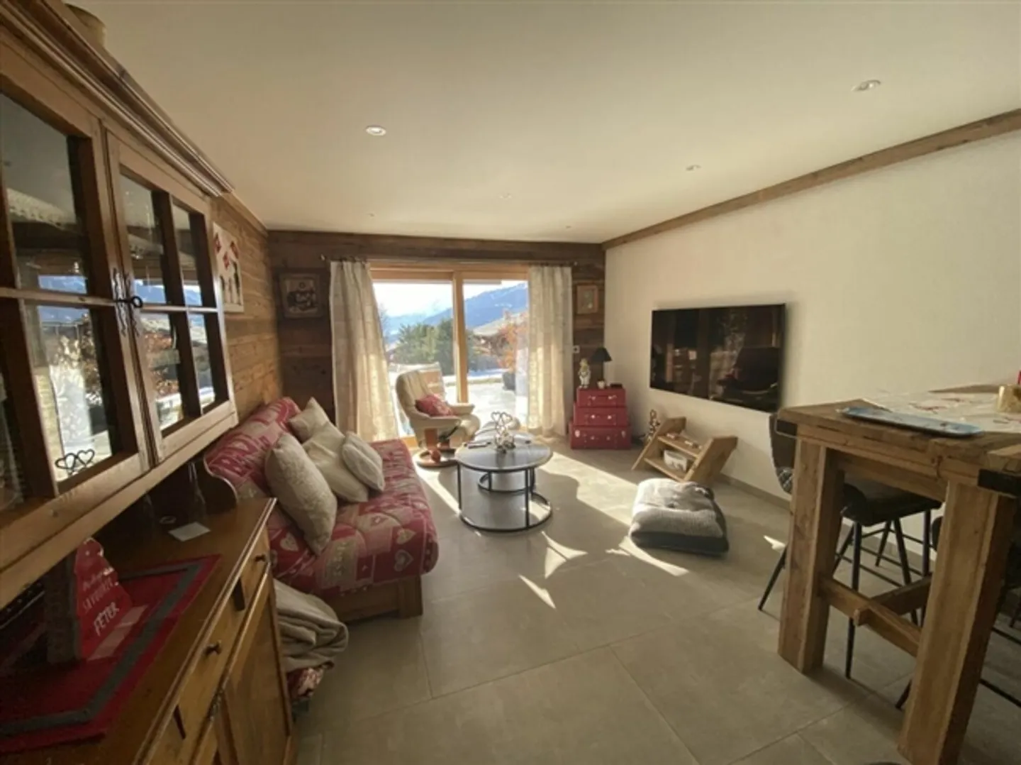 2.5 Room Apartment in Crans-Montana - Photo 6 of 11