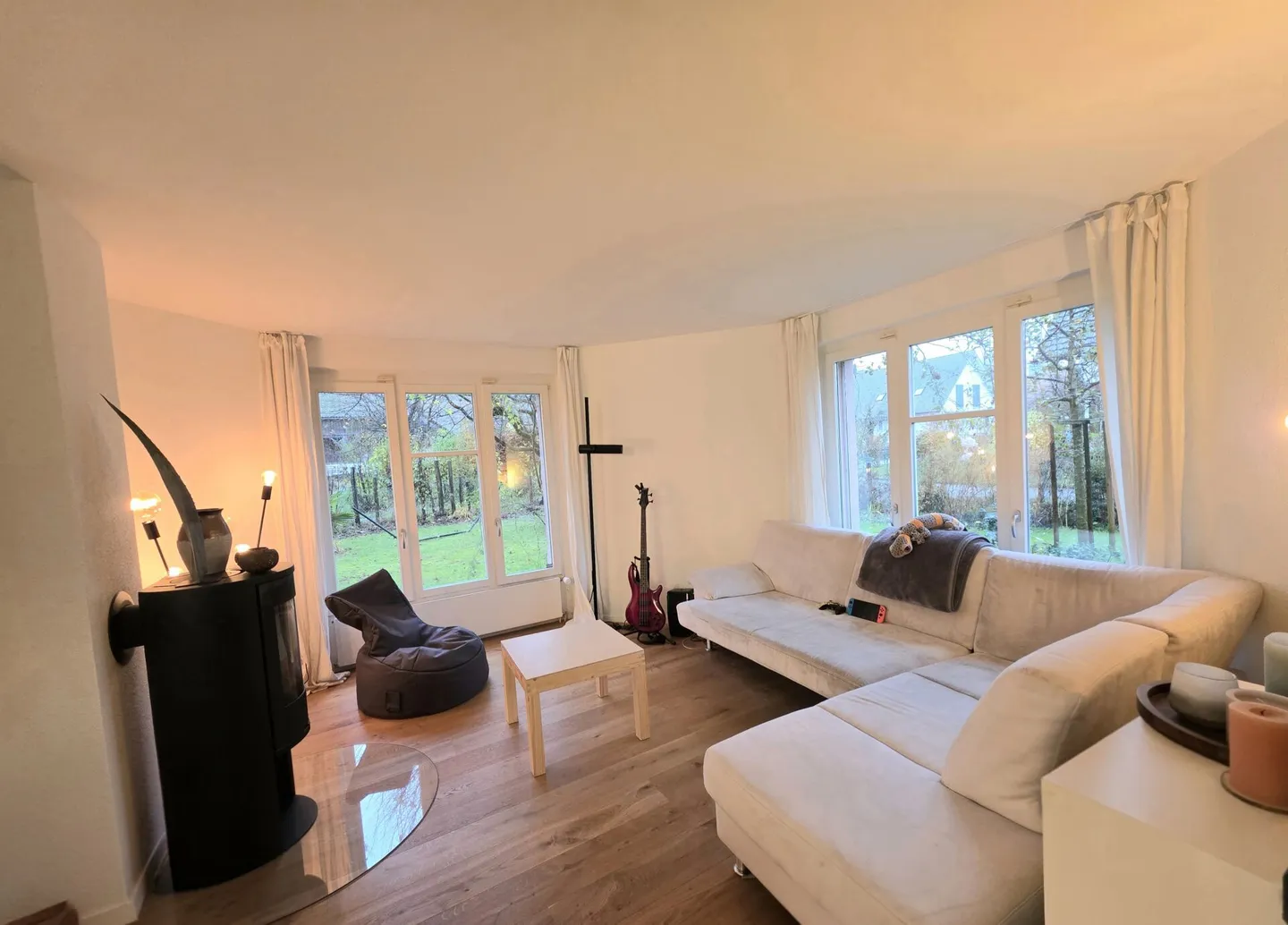 Una casa speciale nel verde! Spazio per tutta la famiglia - Foto 3 di 14