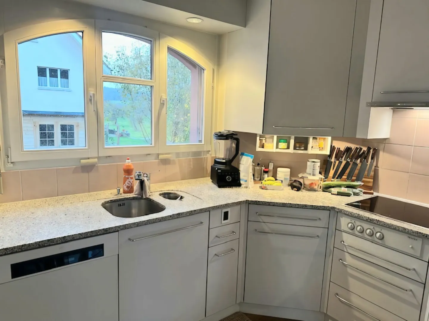 Una casa speciale nel verde! Spazio per tutta la famiglia - Foto 6 di 14