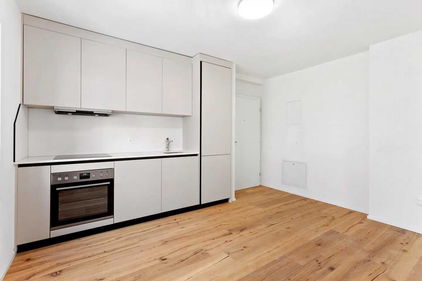 Modernes Apartment in historischer Villa - Foto 3 von 9