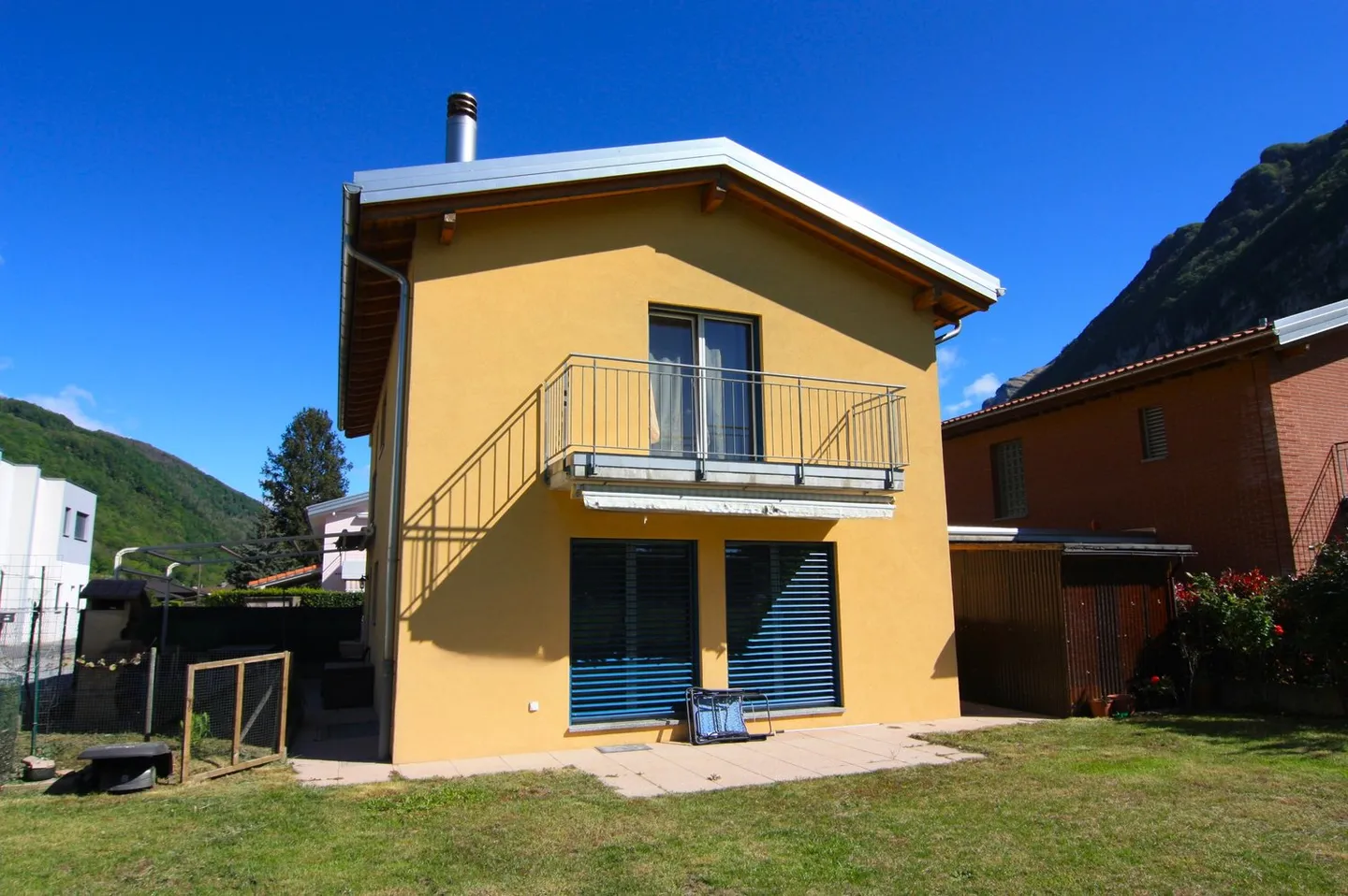 Casa monofamiliare Riva San Vitale - zona soleggiata - Foto 1 di 24