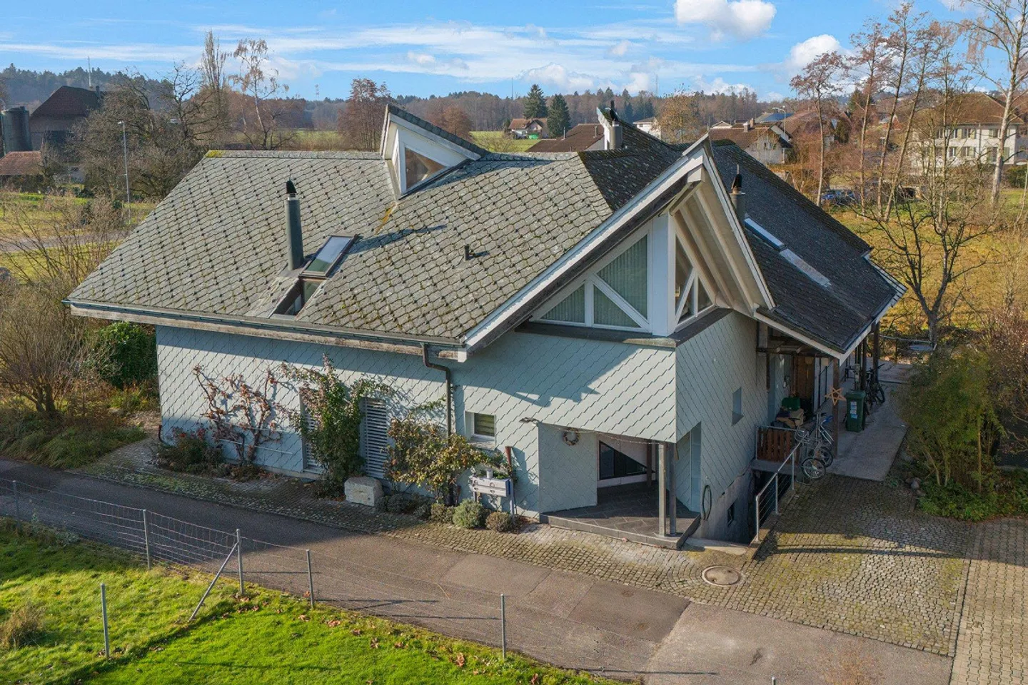 RESERVED: Centrally located residential property in Oberönz - Photo 1 of 11