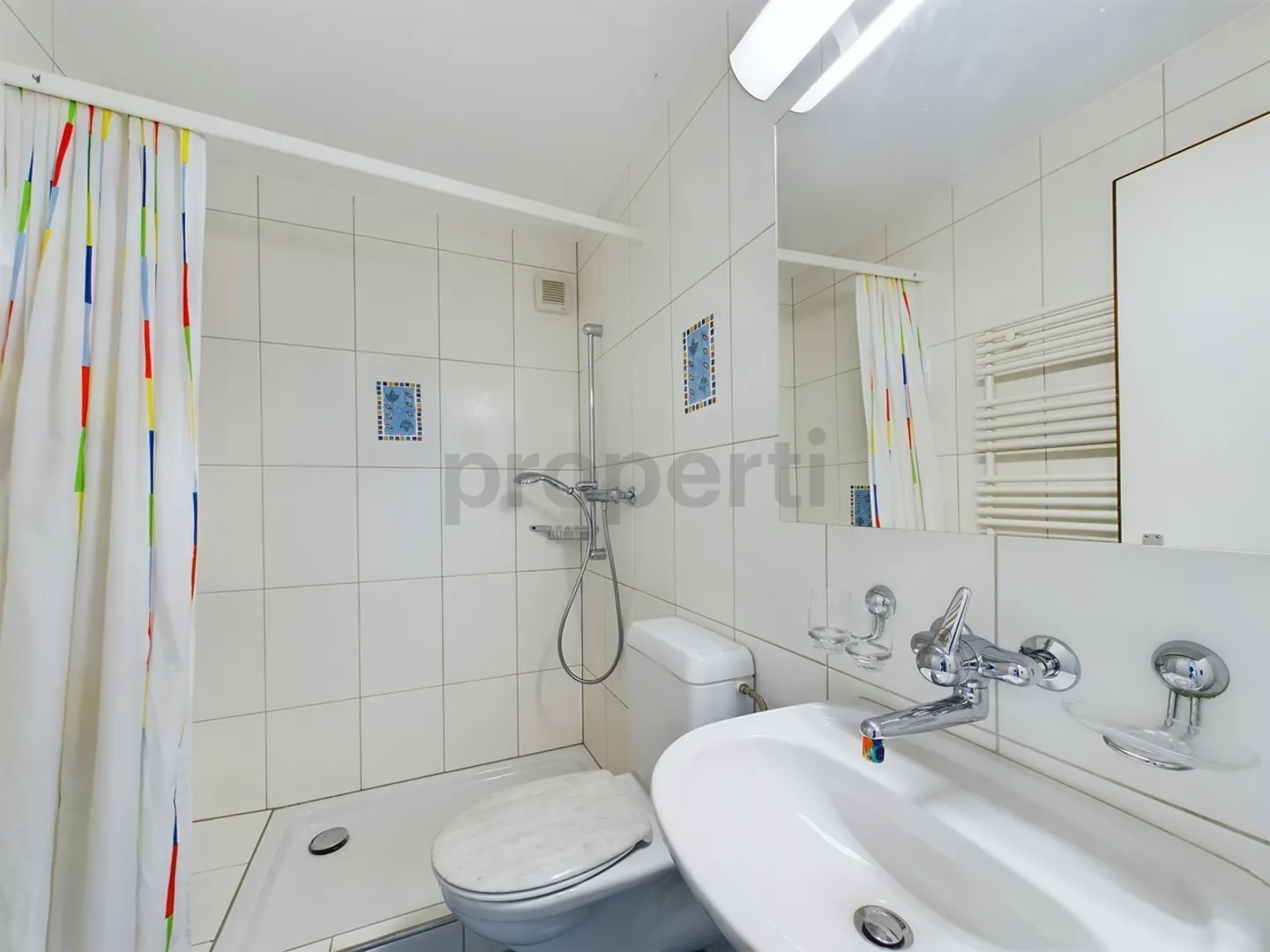 Panoramic view and 90 m² balcony - Photo 9 of 11