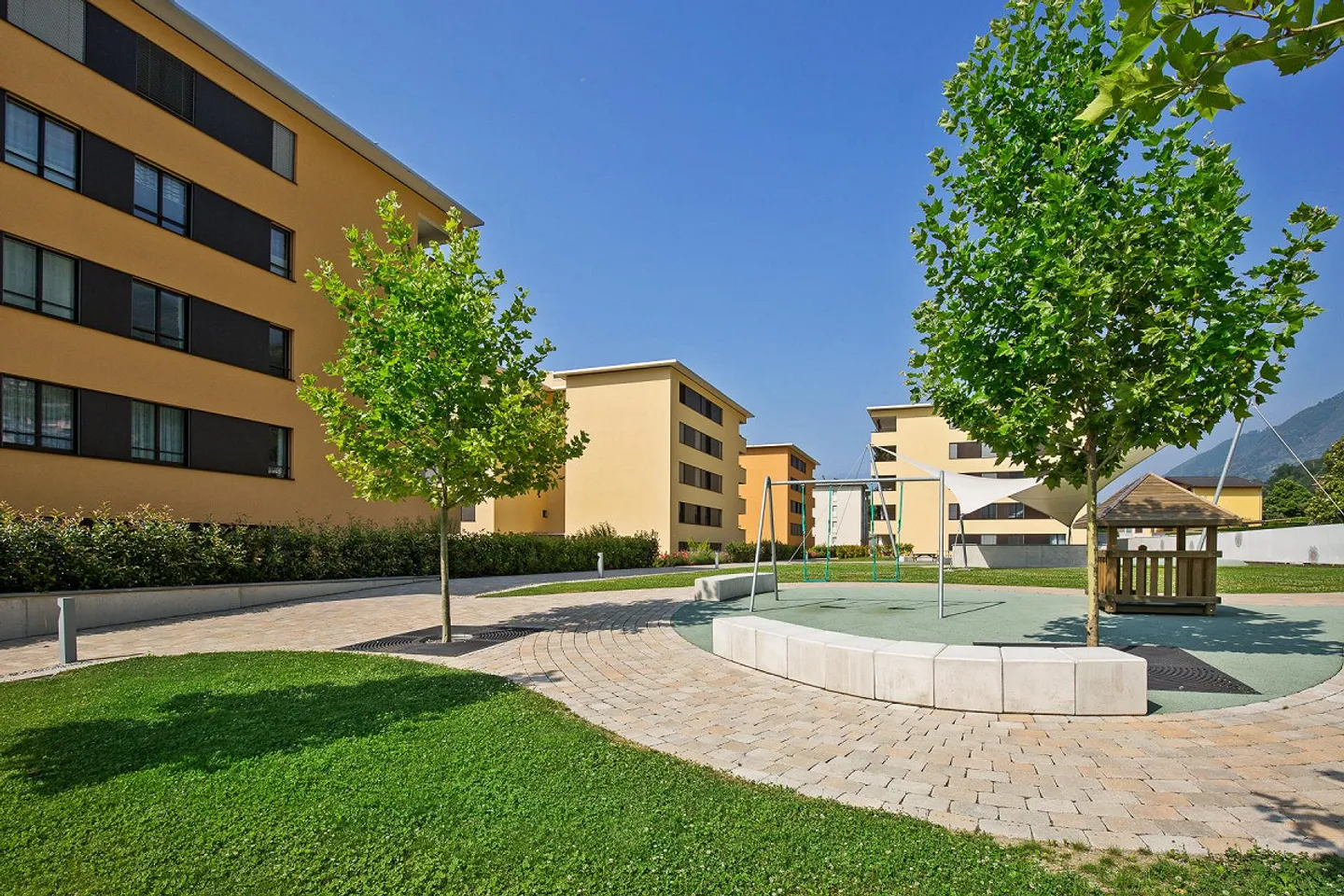 Helles Appartement mit großer Terrasse - Wohnen in einem attraktiven und modernen Wohnkomplex - Foto 1 von 2