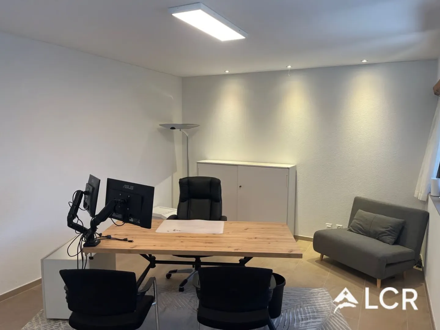 Beautiful commercial space in Vulliens - Photo 4 of 12