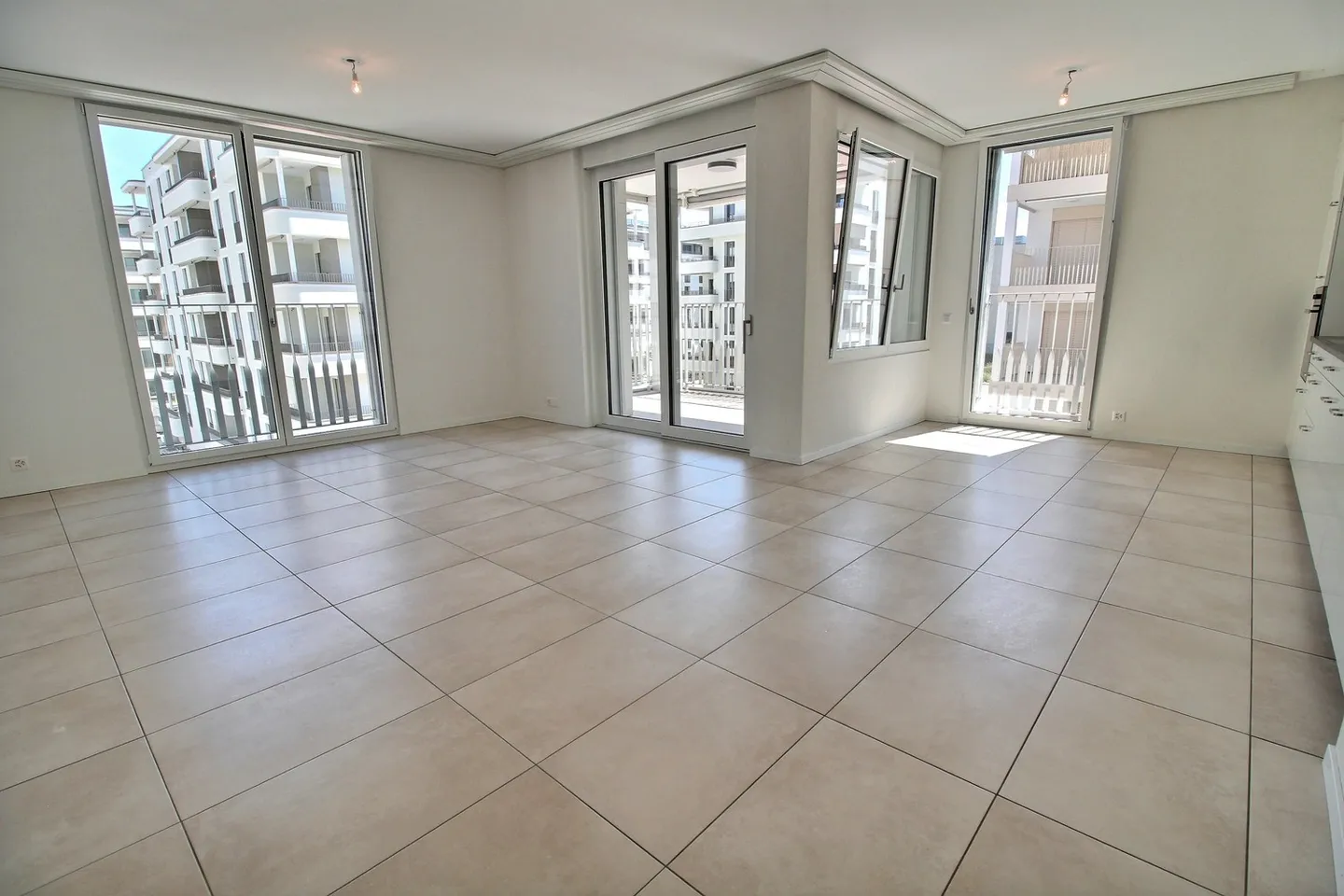 Wunderschöne 2,5 Zimmer zur Miete in Marly! - Foto 1 von 8