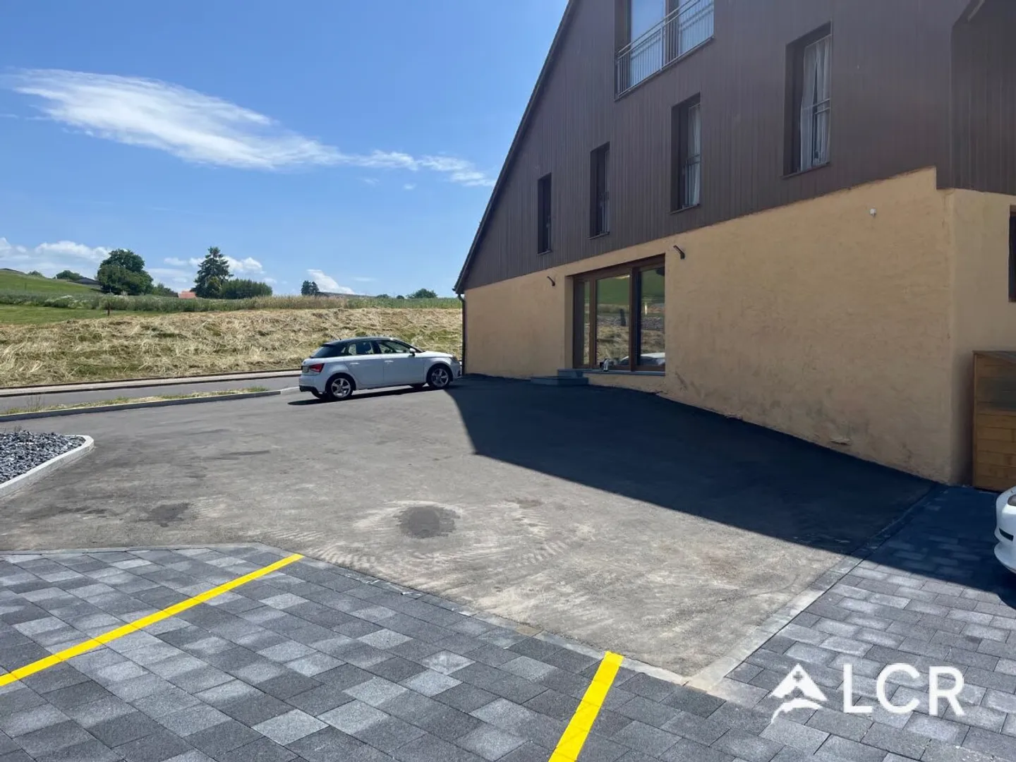 Beautiful commercial space in Vulliens - Photo 7 of 12