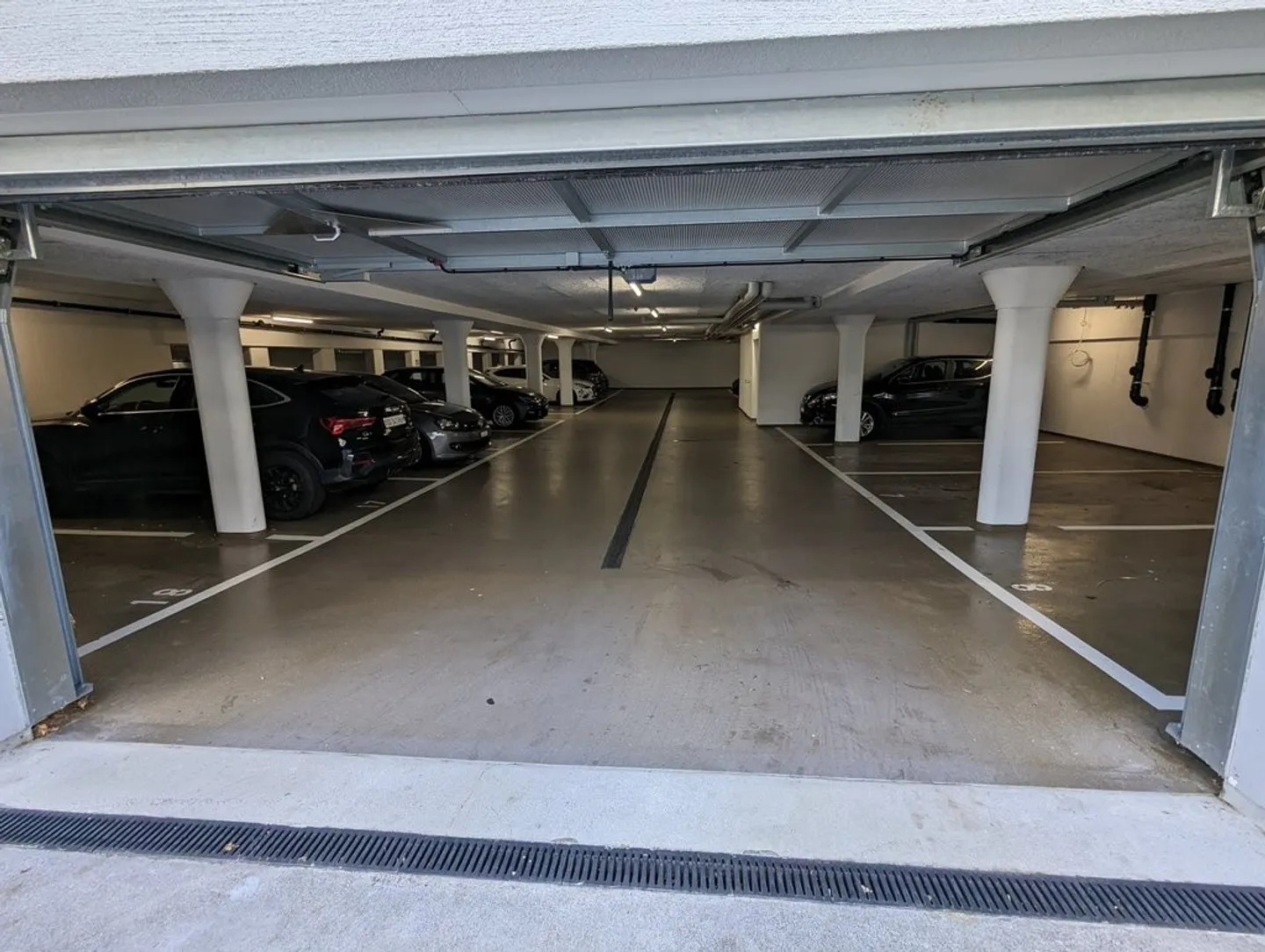 Underground Parking Space - Photo 2 of 3