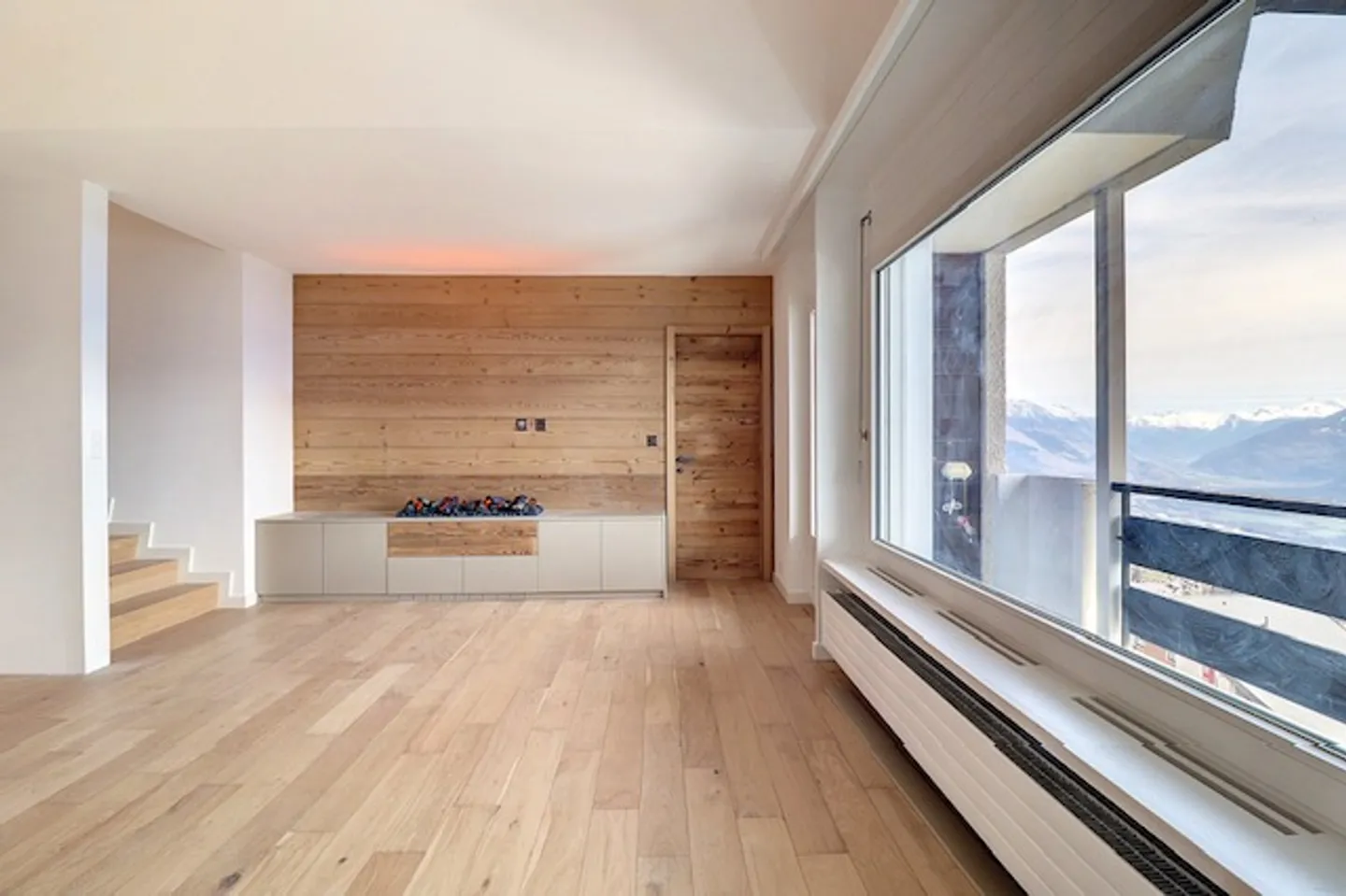 4.5 Room Penthouse - Photo 1 of 14