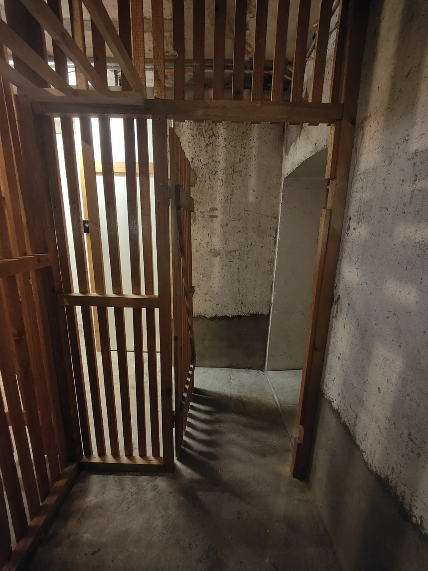 2.77m2 Magazzino Zurigo - Badenerstrasse 356 - Foto 10 di 13