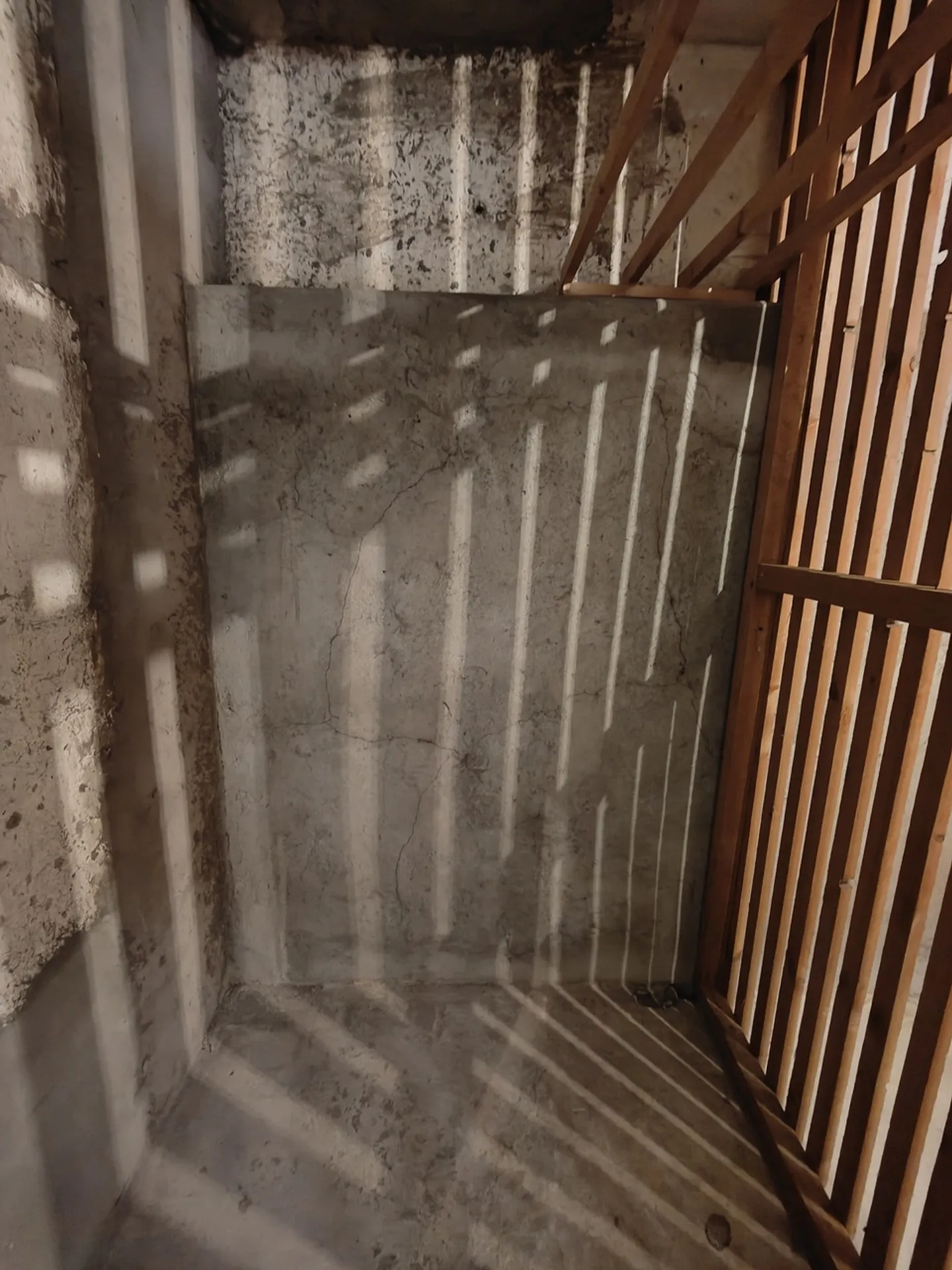 2.77m2 Magazzino Zurigo - Badenerstrasse 356 - Foto 2 di 13