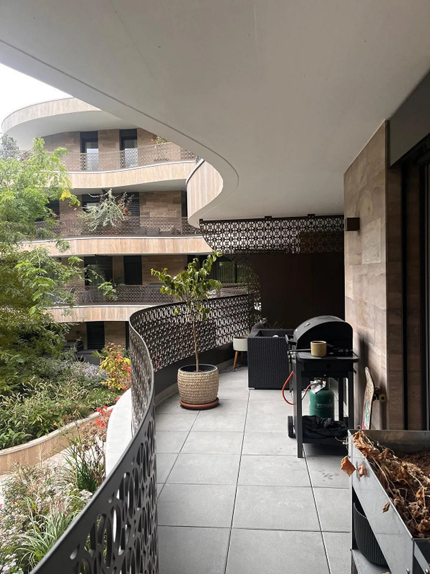 4.5-Room Apartment - Photo 8 of 9