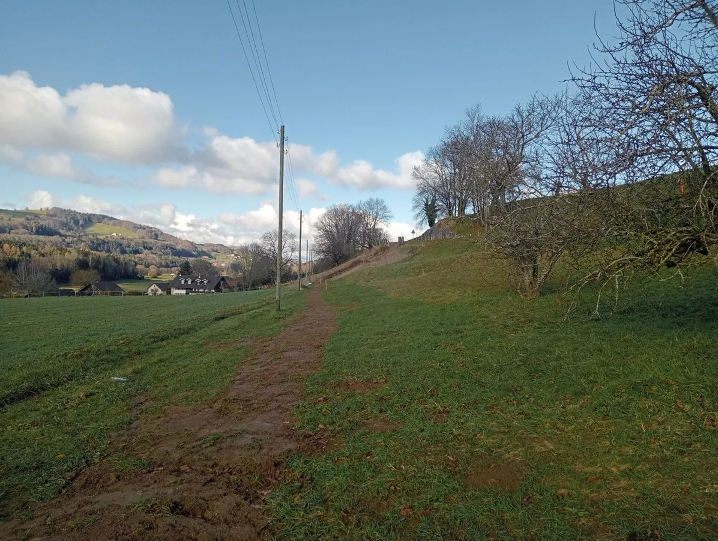 Villa indipendente 5 stanze - Foto 3 di 7