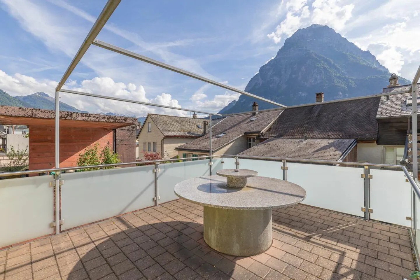 Maison semi-détachée de 7,5 pièces au cœur d'Ennetbühl - Photo 6 sur 15