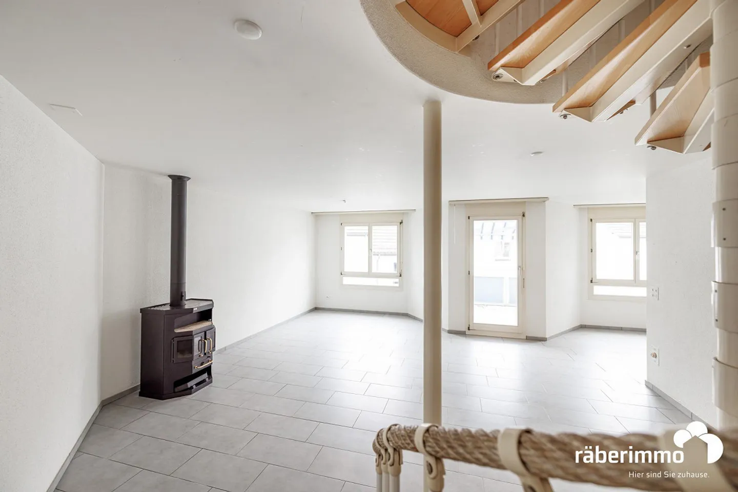 MAISONETTEWOHNUNG AN RUHIGER LAGE - Foto 4 von 13