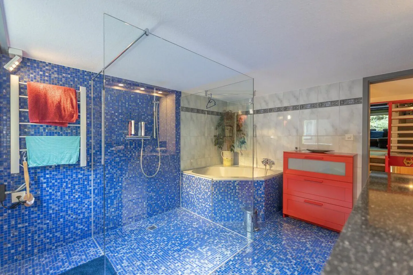 Maison semi-détachée de 7,5 pièces au cœur d'Ennetbühl - Photo 12 sur 15