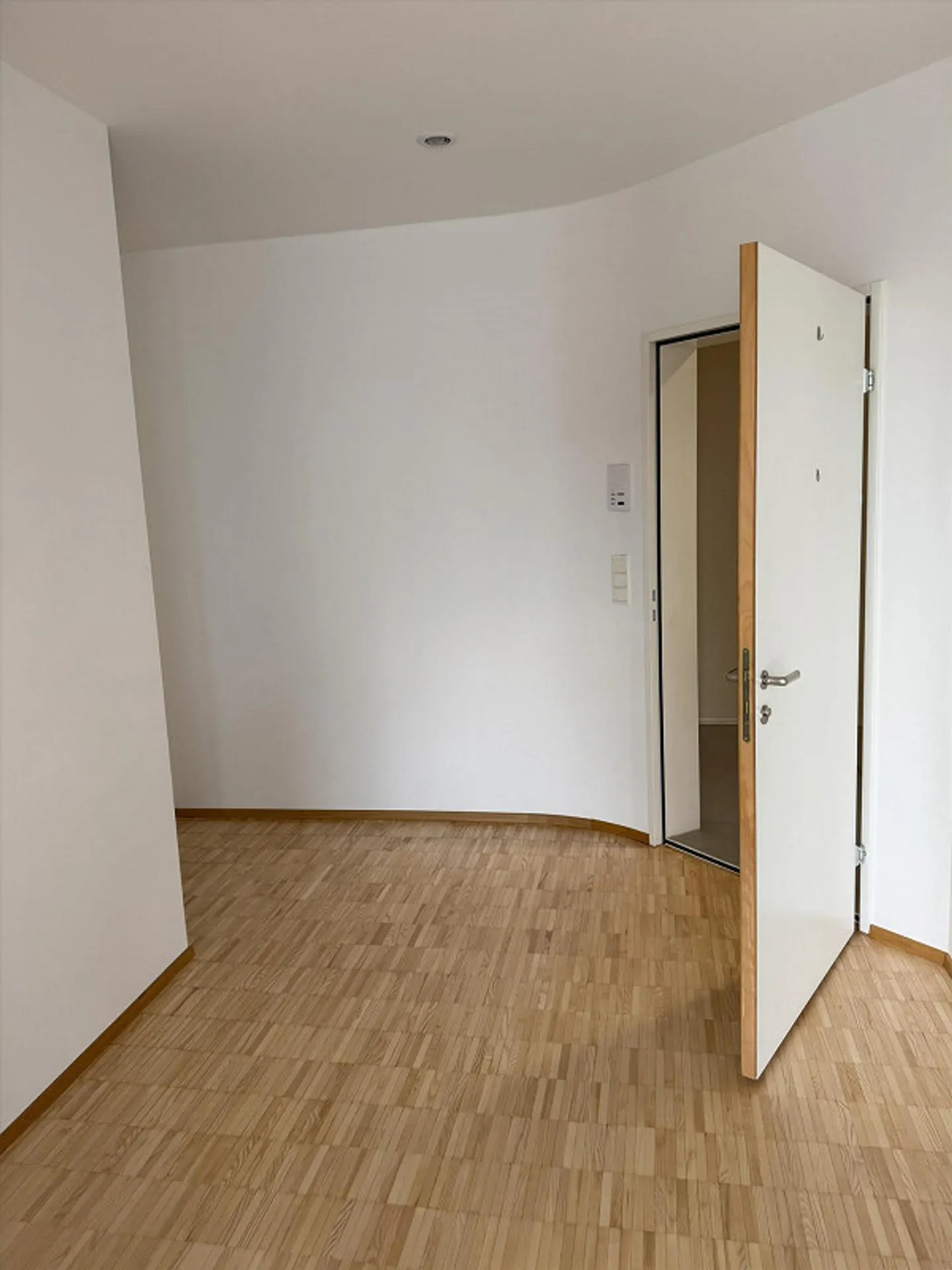 Charmante Wohnung mit Grosser Terrasse - Foto 6 von 7