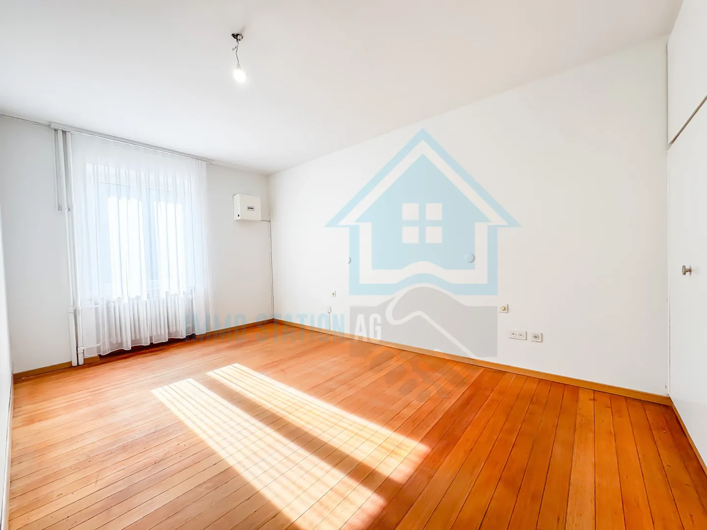 Lichtdurchflutete 2.5-Zimmer-Wohnung an zentraler Lage in Murgenthal - Photo 7 of 16