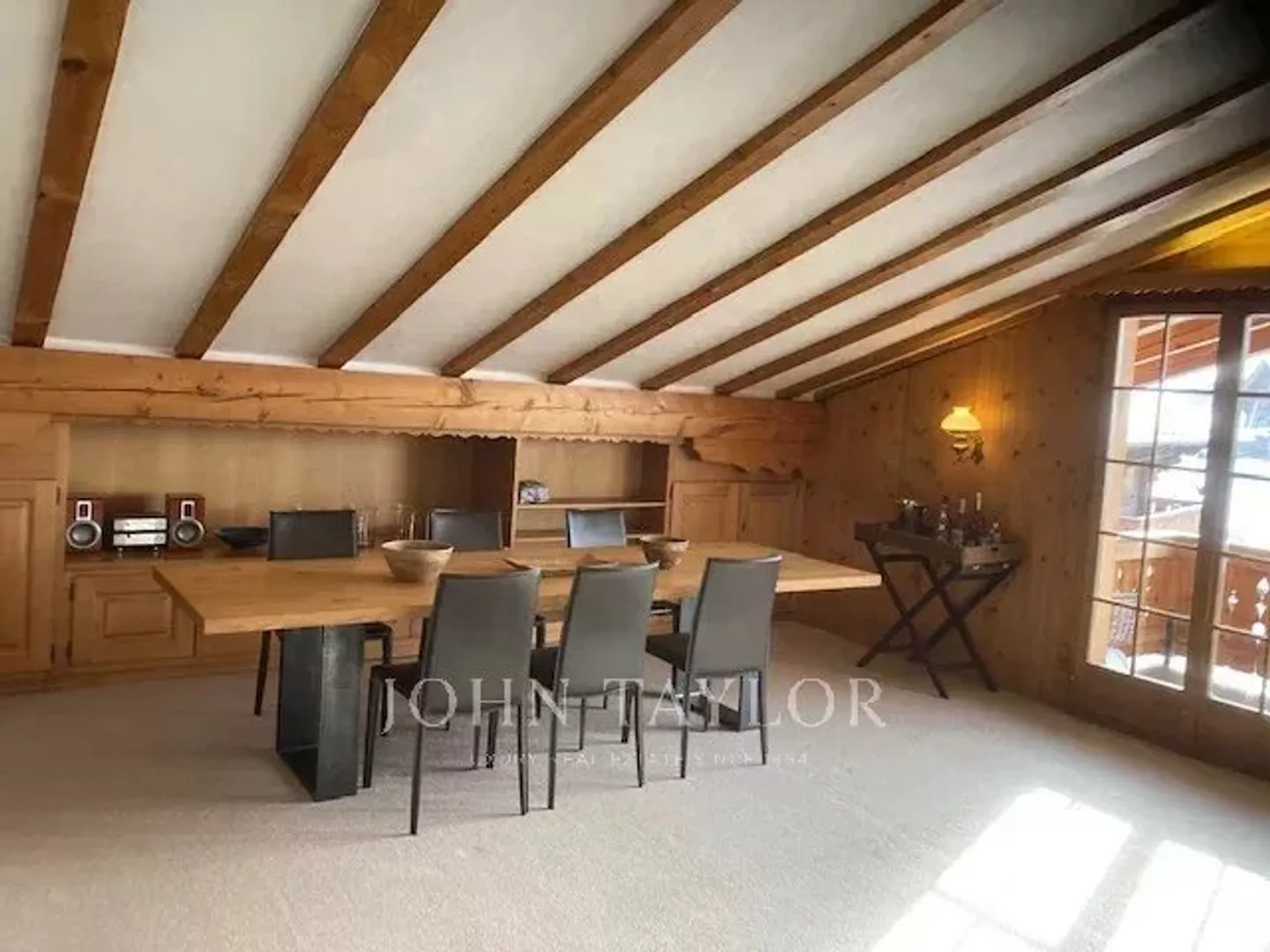 Apartment - Photo 6 of 13