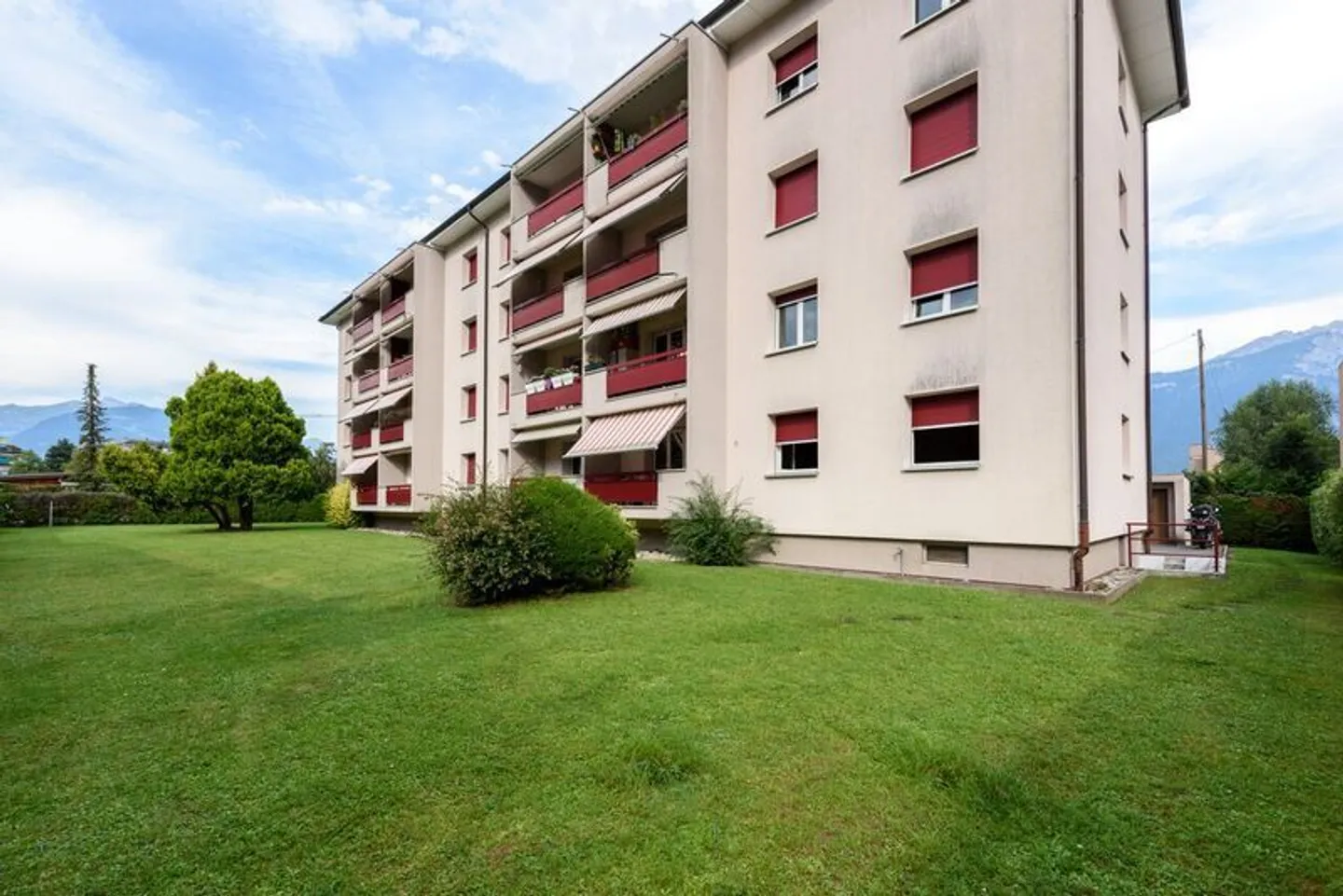 Proche de toutes commodités - Photo 1 sur 2