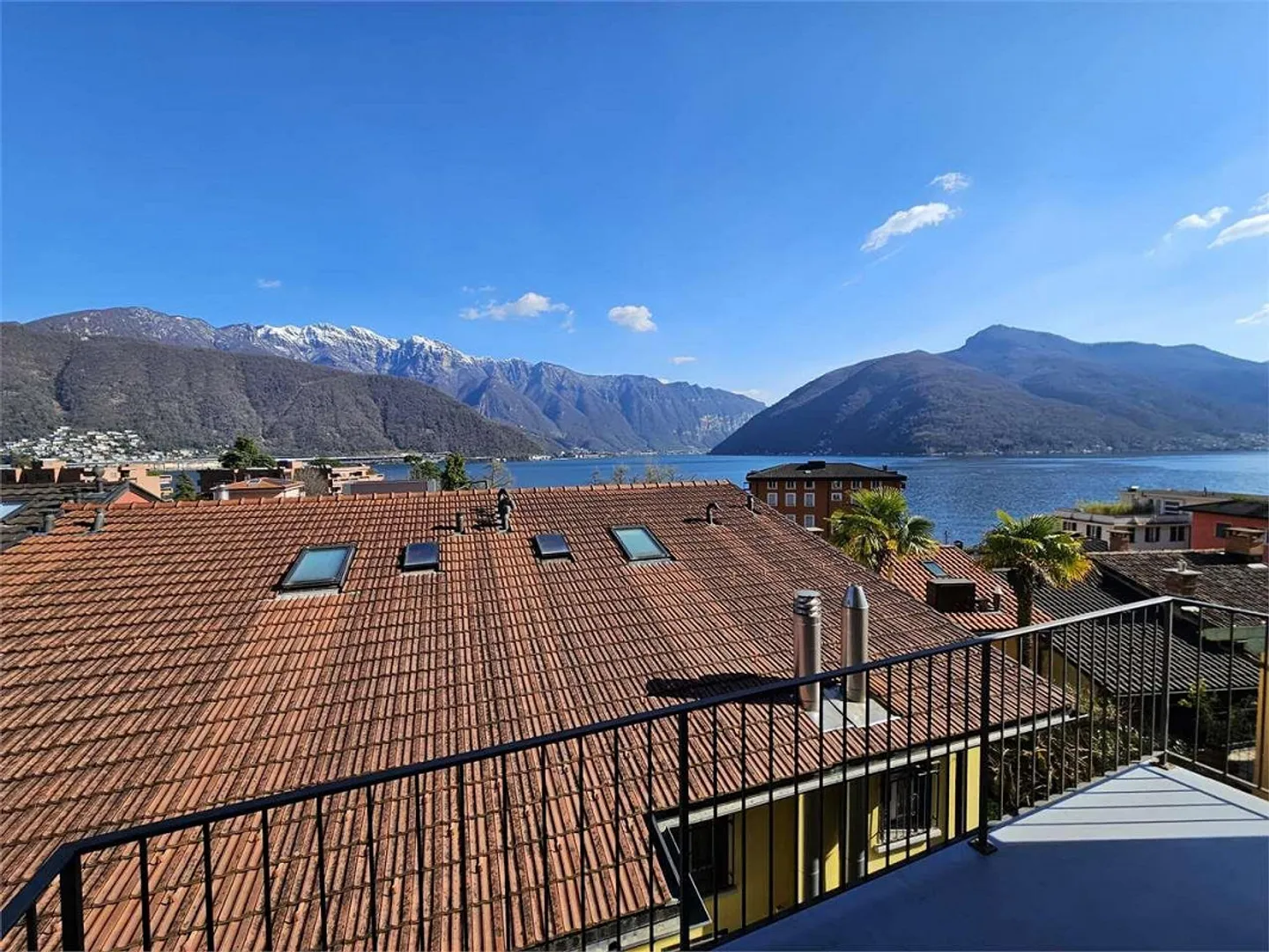 Melide, location 3.5 pièces avec vue sur le lac - Photo 1 sur 12