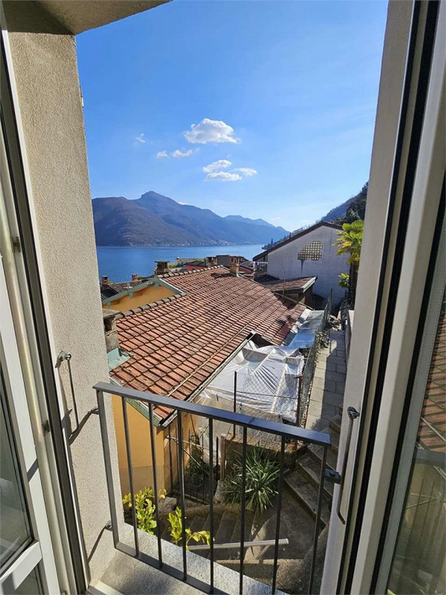 Melide, location 3.5 pièces avec vue sur le lac - Photo 9 sur 12