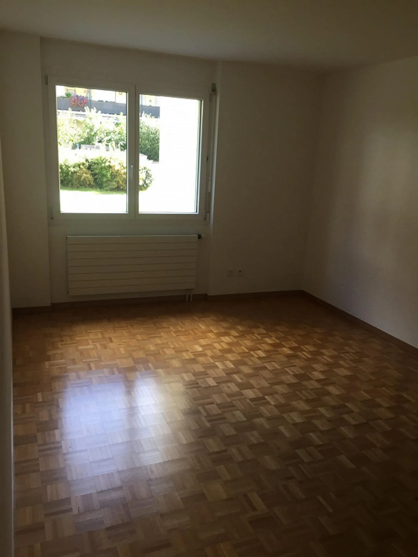 City-Close Living - Photo 5 of 9