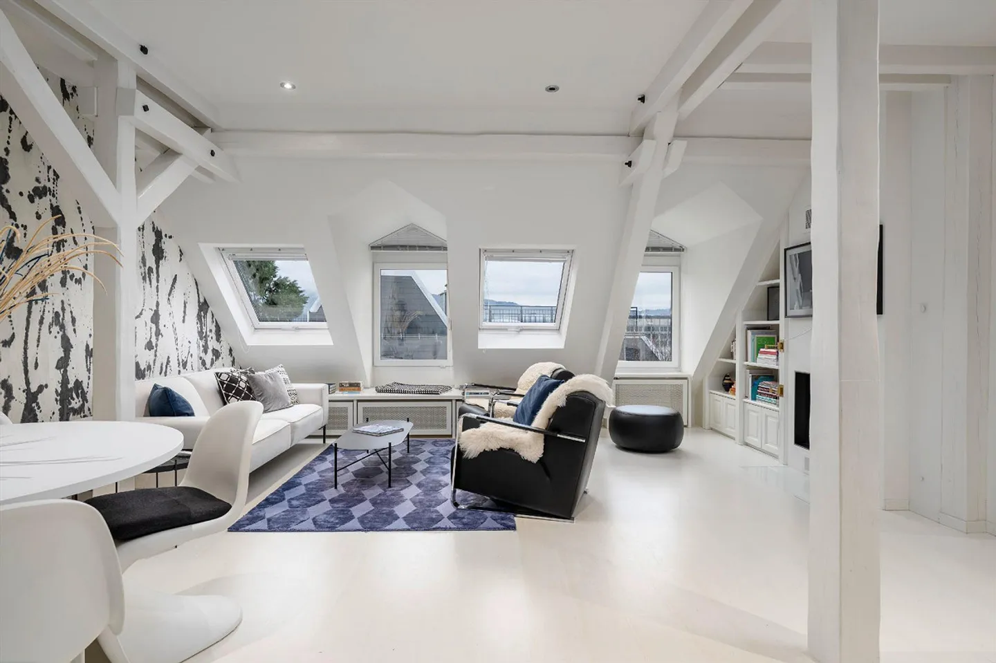 Stilvolle Wohnung mit Dachterrasse - Foto 5 von 9