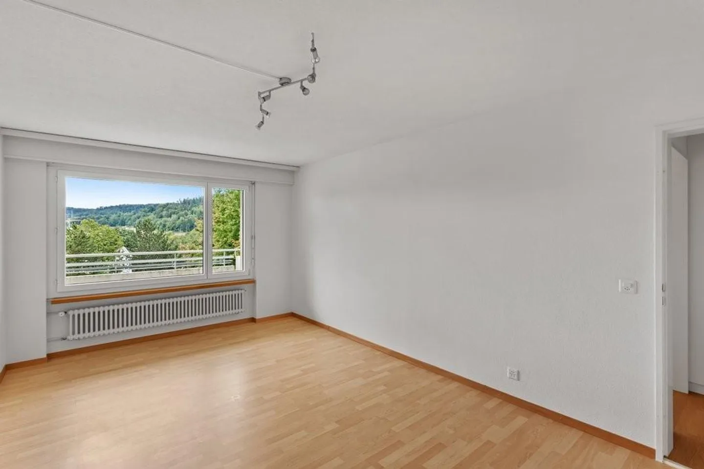 Ici attend votre nouveau chez-vous - Photo 11 sur 12