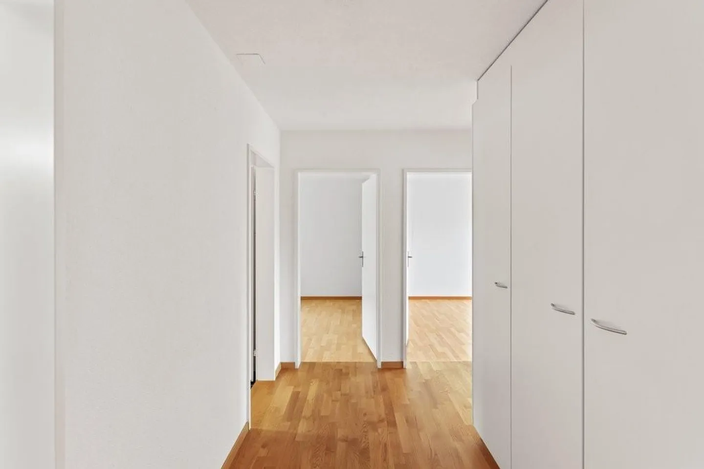 Ici attend votre nouveau chez-vous - Photo 9 sur 12