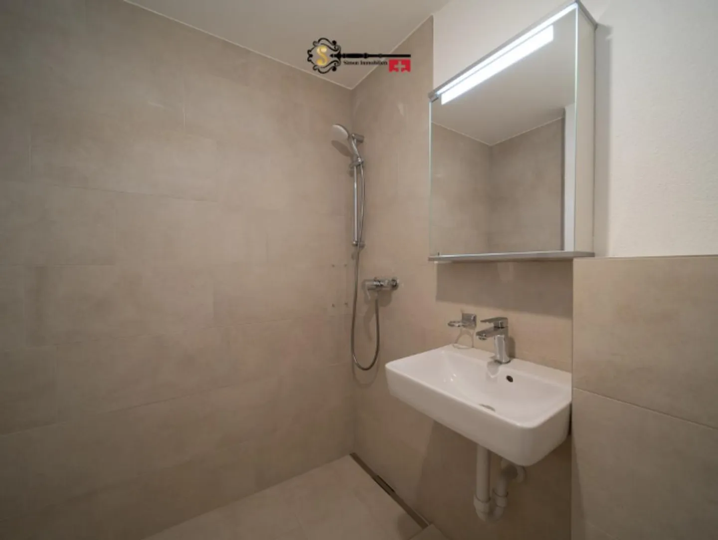 Appartamento ristrutturato di 3,5 stanze - Foto 8 di 11