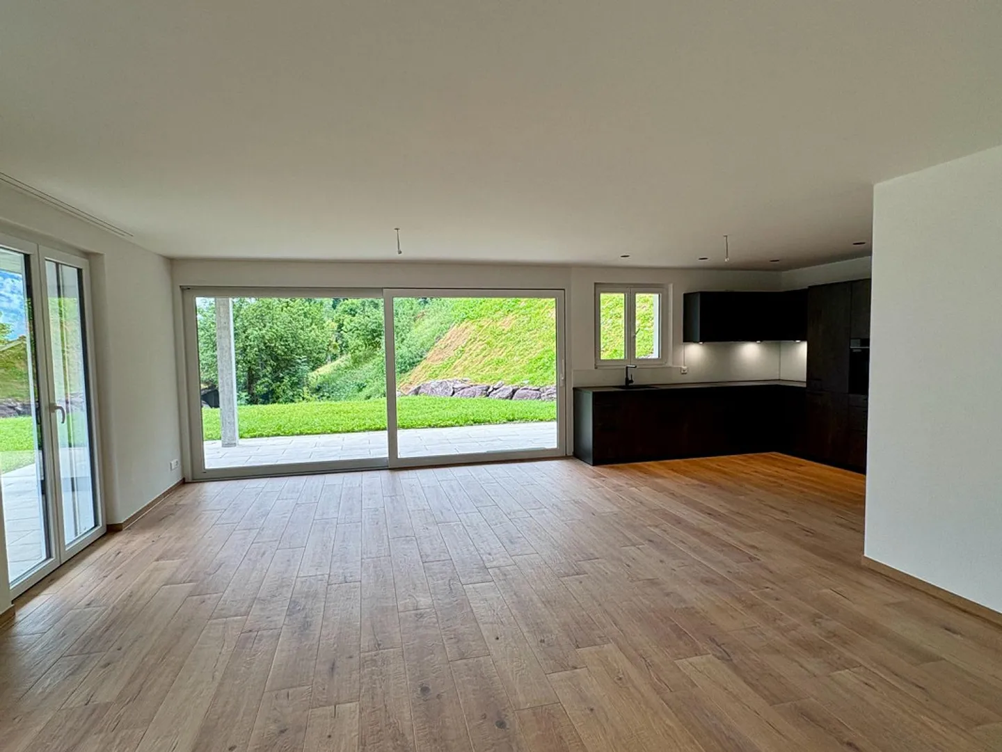 Charmante Parterre Wohnung - Foto 2 von 9
