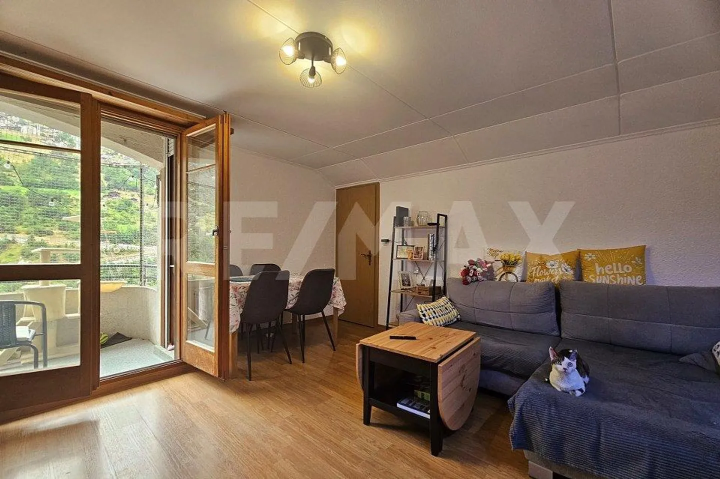 Appartement confortable de 4,5 pièces avec une vue magnifique - Photo 1 sur 11