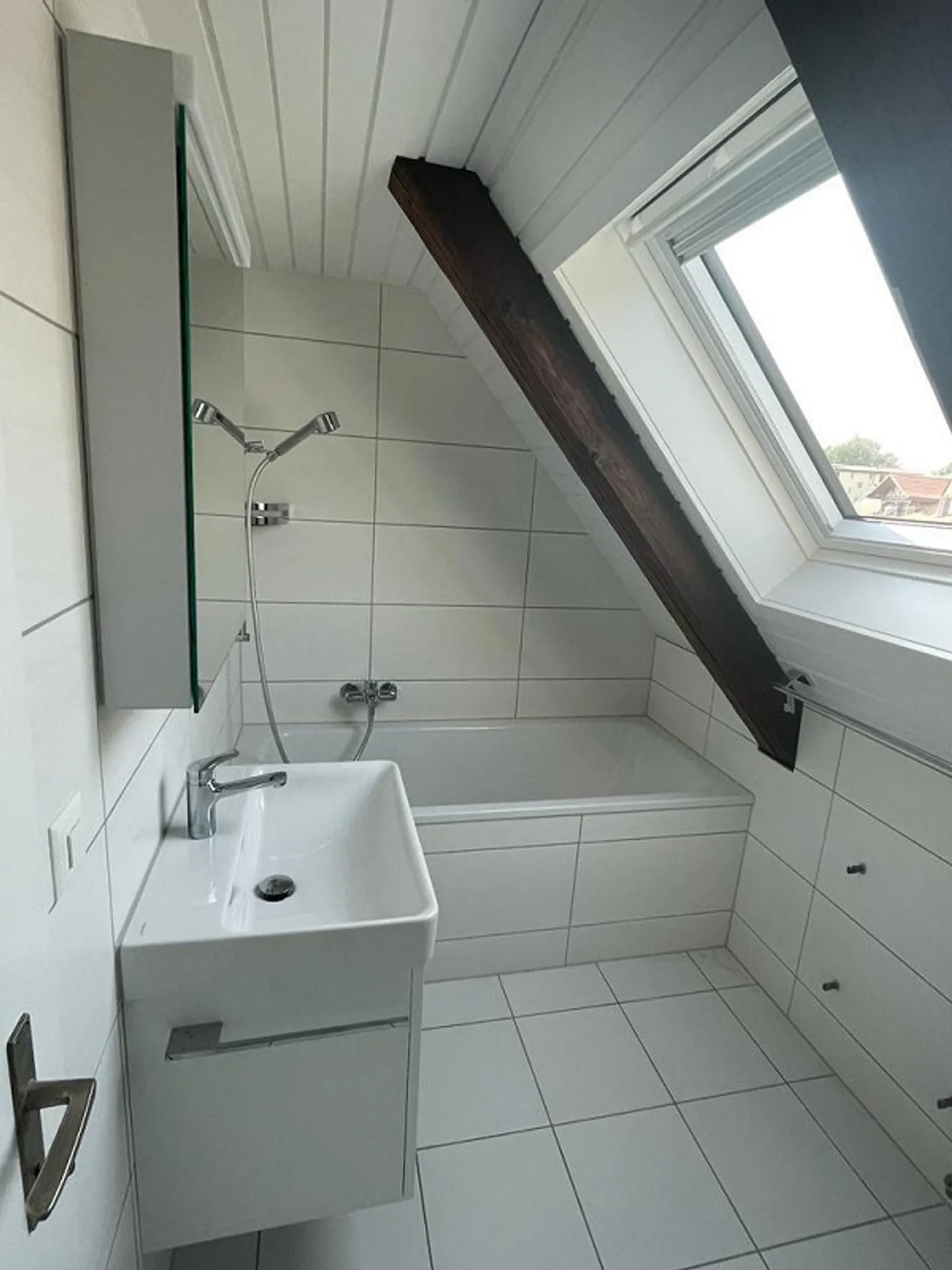 Penthouse attrayant de 2,5 pièces - Photo 10 sur 13